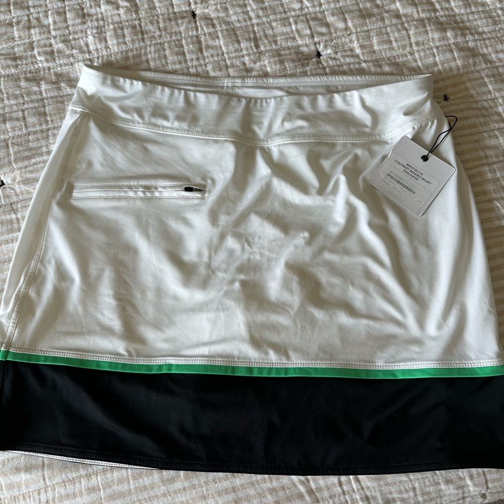Belynkey skort. New with tags. Size large.